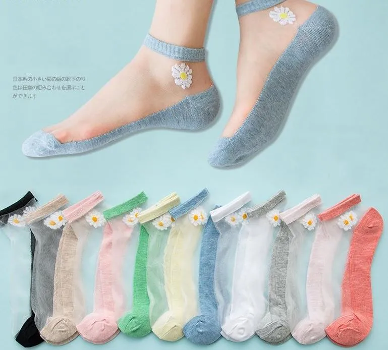 5 Pairs Ultra Thin Transparent Daisy Flower Design Ankle Socks