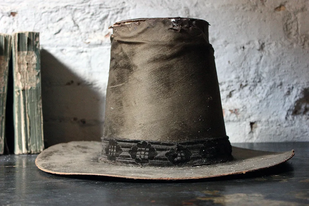 A Glorious Mid-19thC Ladies Silk Welsh Hat ‘Het Gymreig’ by 'Carver & Co late Dale & Co’ c.1850