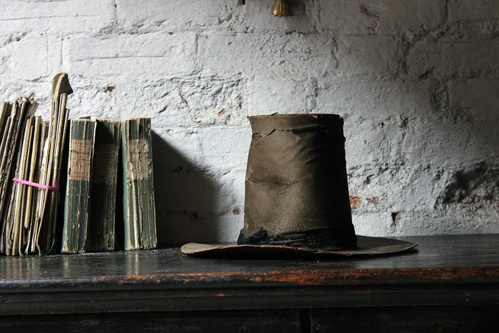 A Glorious Mid-19thC Ladies Silk Welsh Hat ‘Het Gymreig’ by 'Carver & Co late Dale & Co’ c.1850