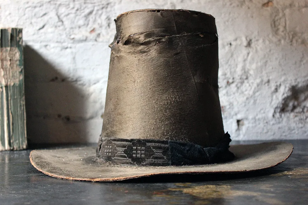 A Glorious Mid-19thC Ladies Silk Welsh Hat ‘Het Gymreig’ by 'Carver & Co late Dale & Co’ c.1850